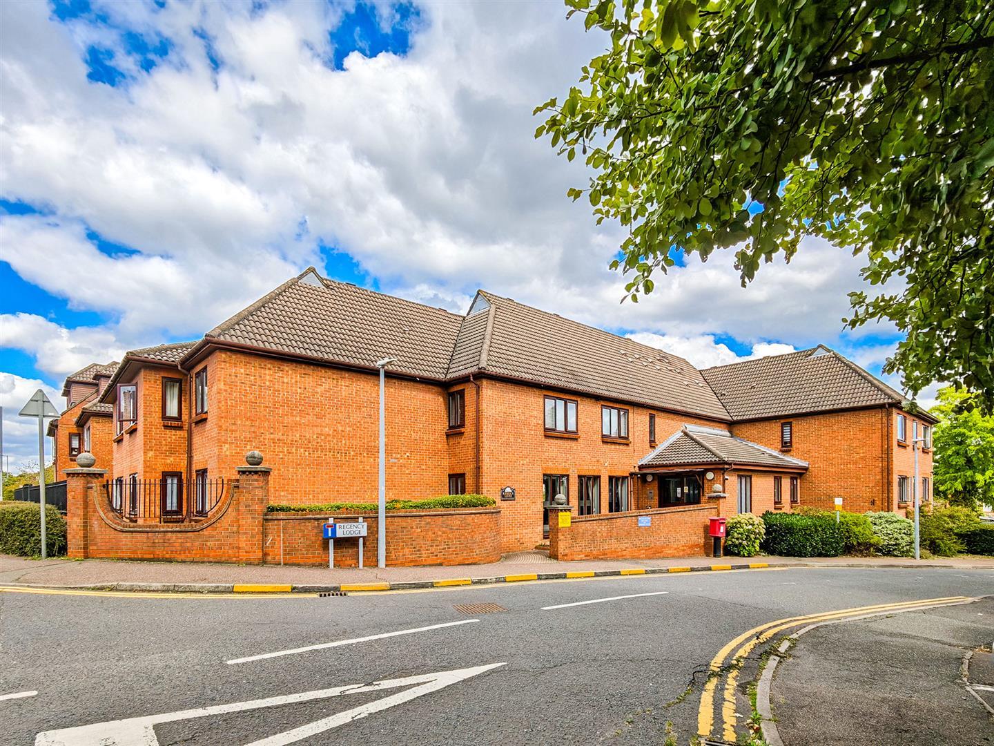 Property Image 60c4357d-8bb0-459f-a8e4-393418f24383