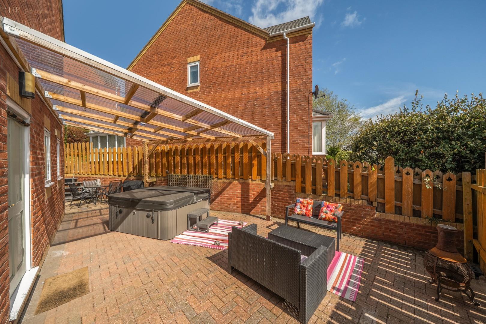 Property Image 60ef92ac-3295-4dab-9443-34eb1958704b