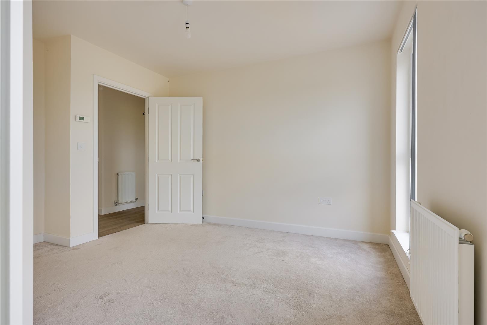 Property Image 60f61558-4732-43c0-85bf-7549f0f8a7b9