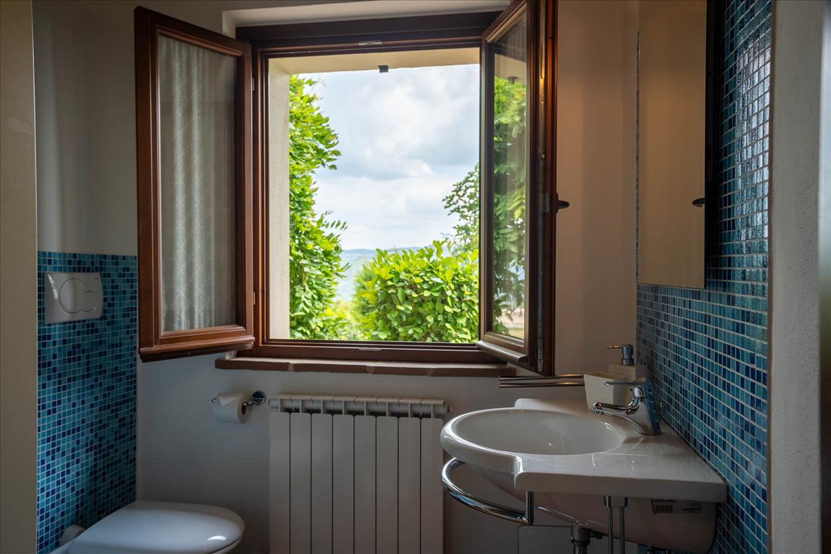 Property Image 60fd8c16-167a-421e-aaff-cb2fa720a761