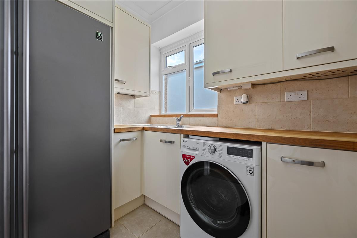 Property Image 6105d24e-26e1-4335-bb1d-bfc4769d9544
