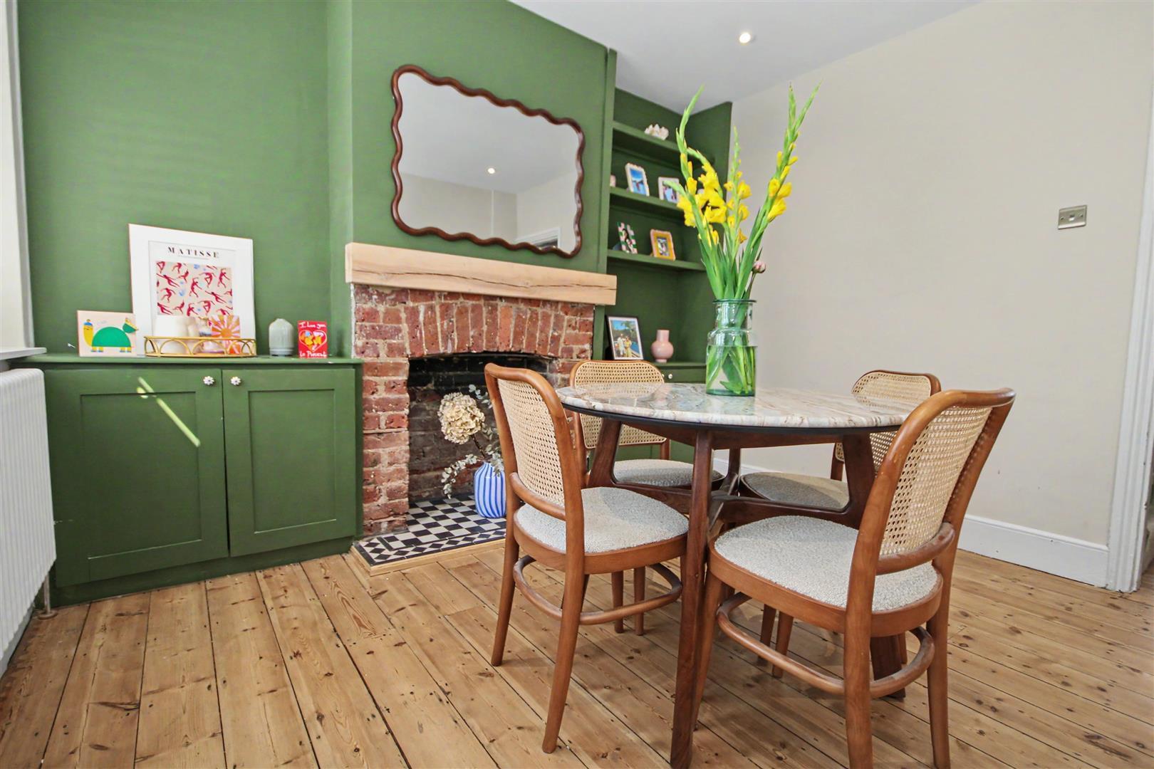 Property Image 610e7692-b900-4a51-8841-964dff0ad891