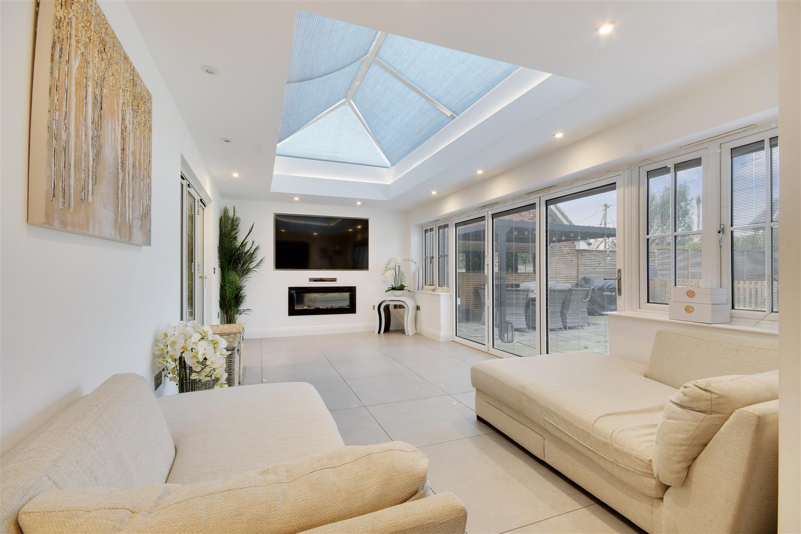 Property Image 61106642-b631-4938-bfc6-a24ccdc4acbd