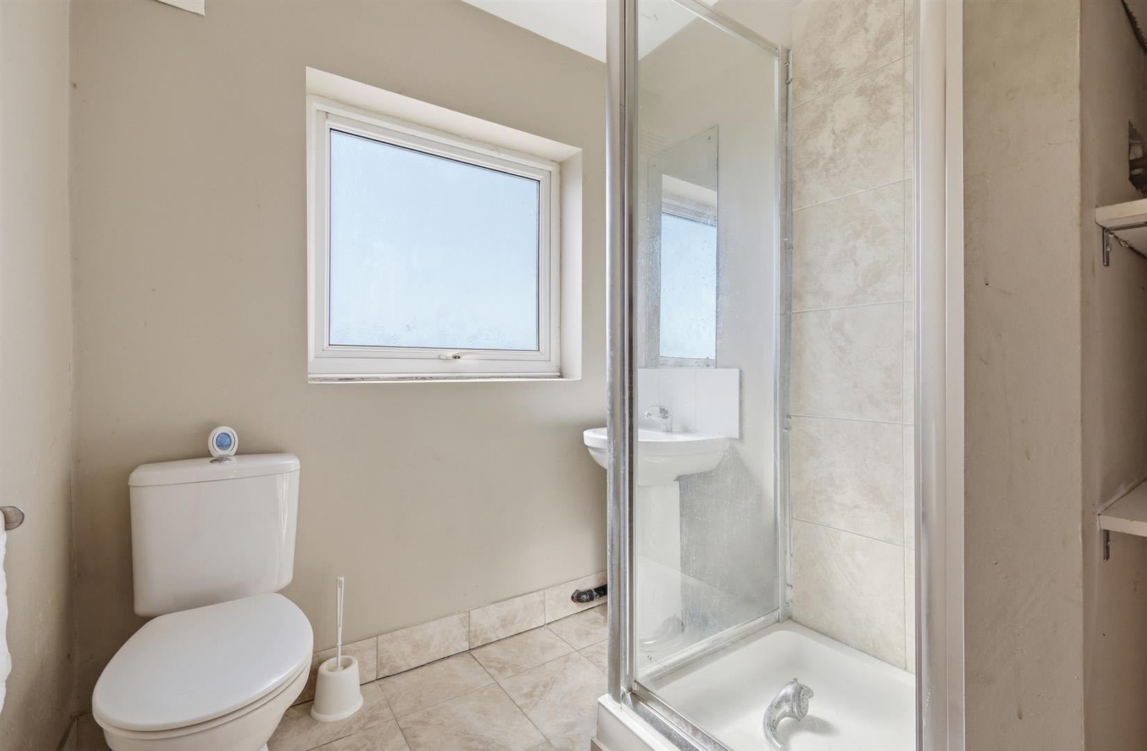 Property Image 611eee74-f7d9-4b75-b7e4-604d37269848