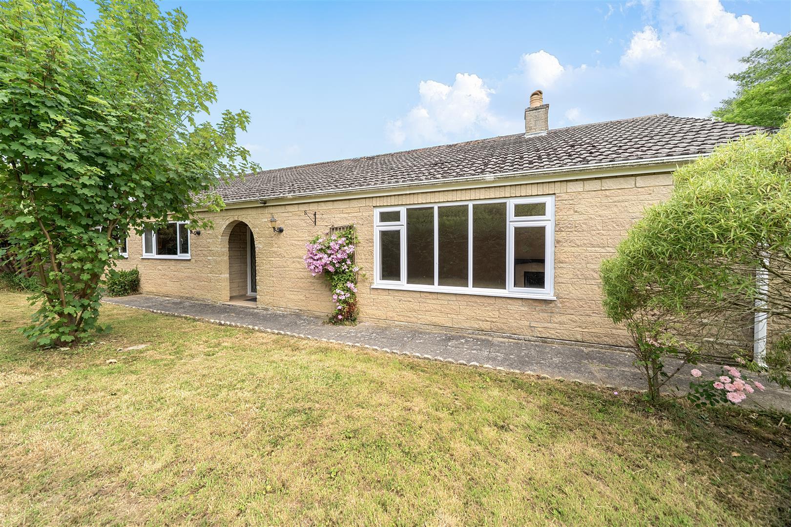 Property Image 61214223-ff9e-4957-8e59-77fa80130ddb