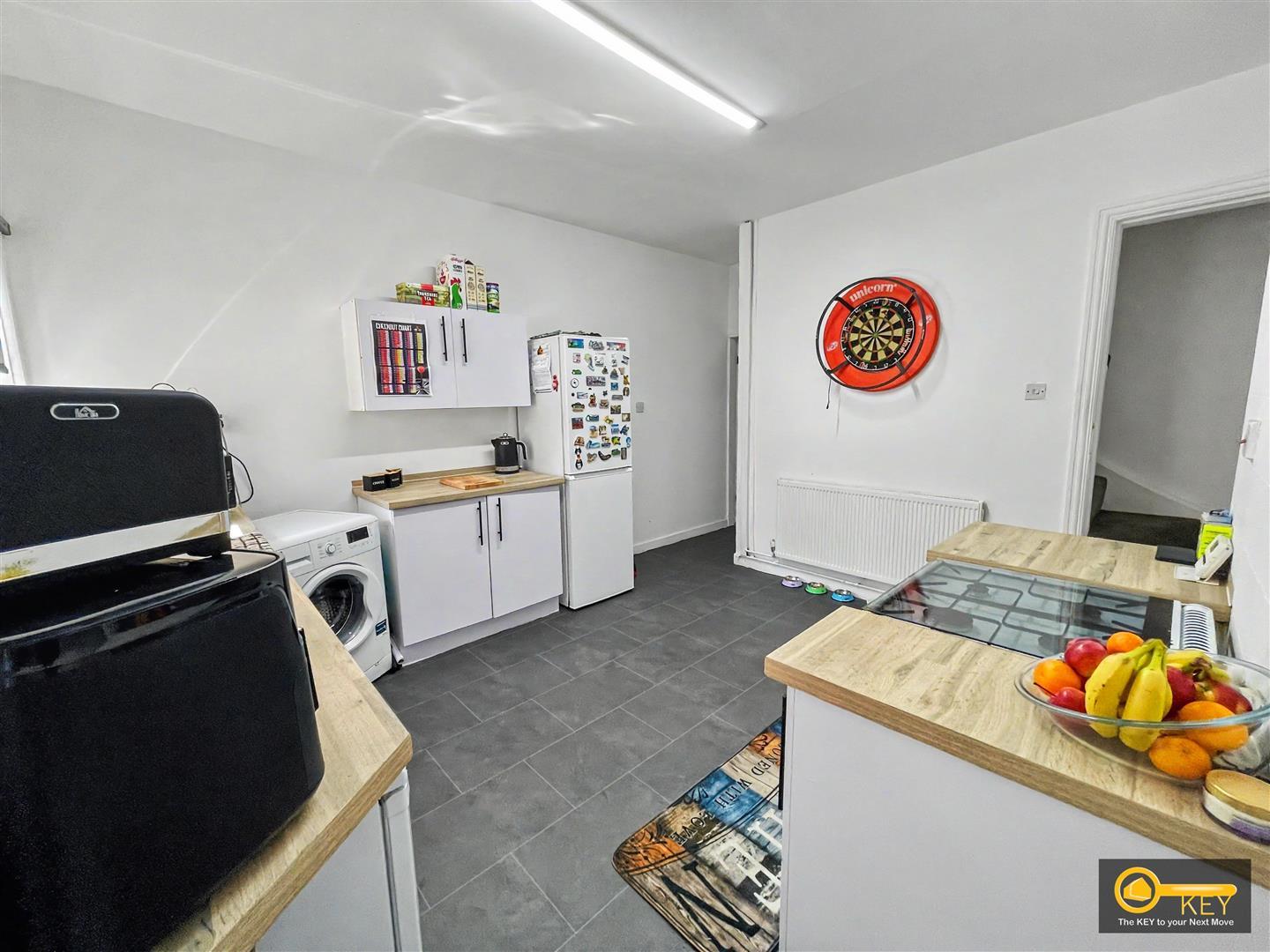 Property Image 612abba2-75c2-4609-83d0-ee3ffec779b0