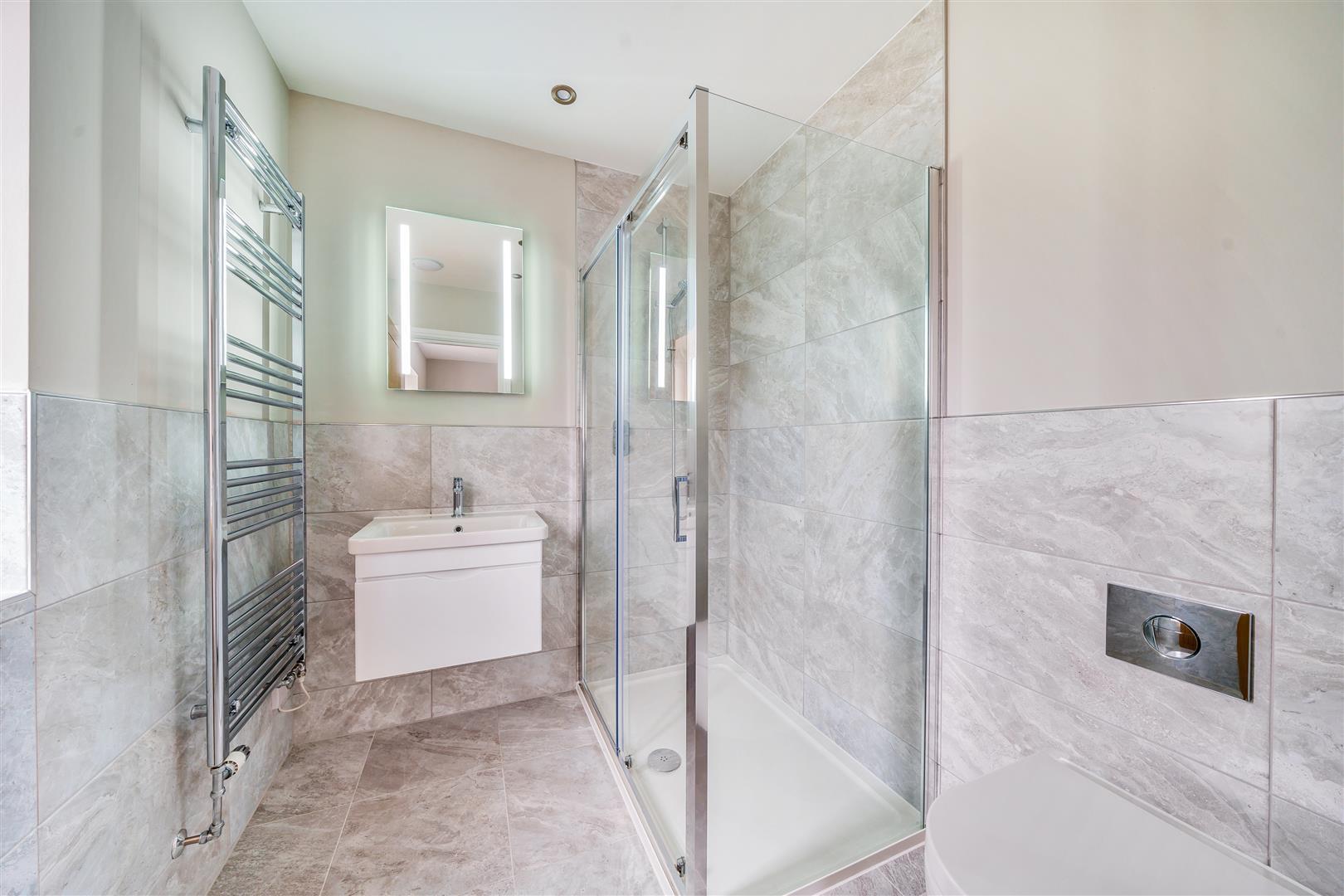 Property Image 612e9442-9940-480b-992b-fb0acde22d09