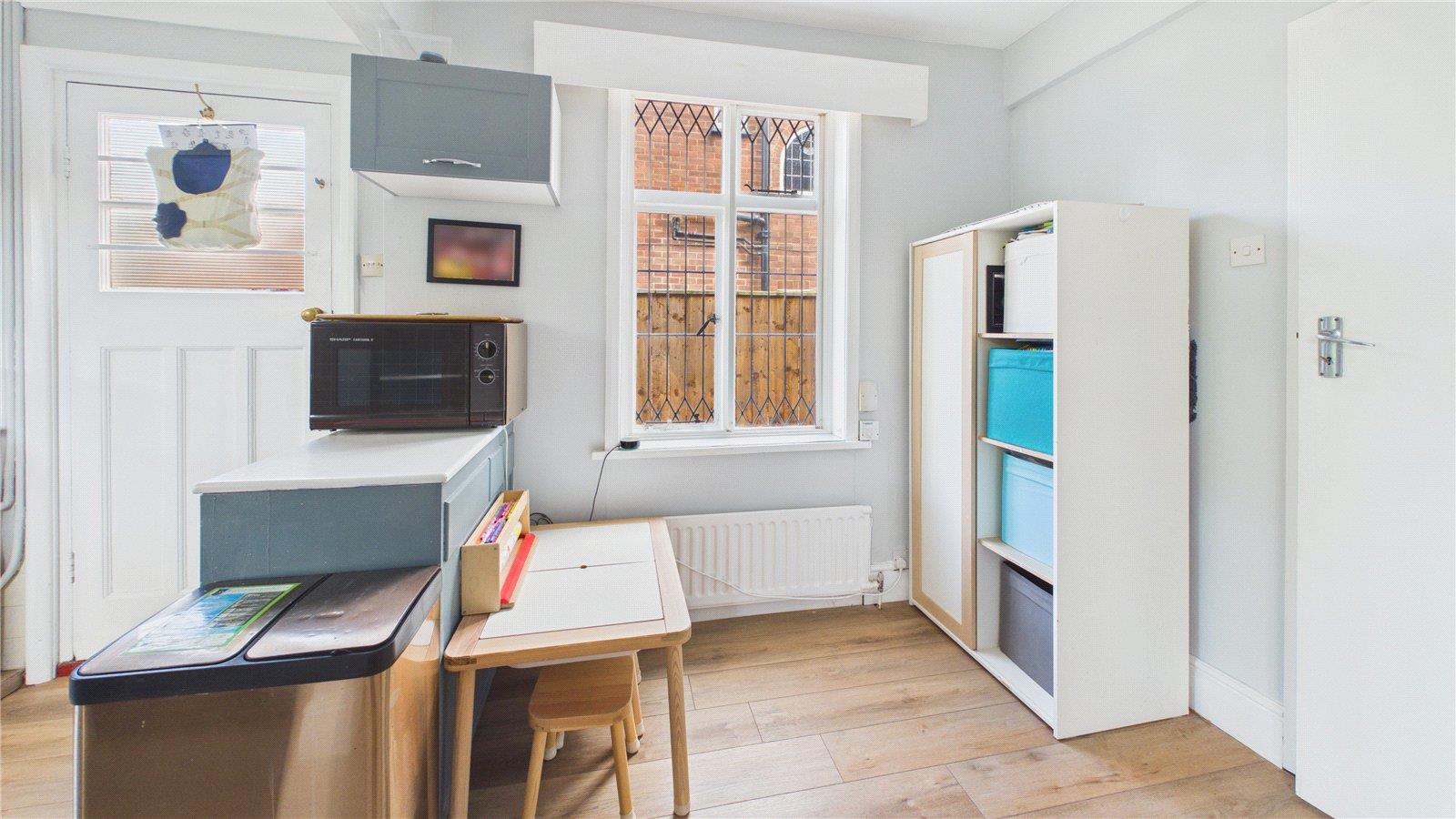 Property Image 613aa42b-cfcf-4443-85d1-62c13f031f43