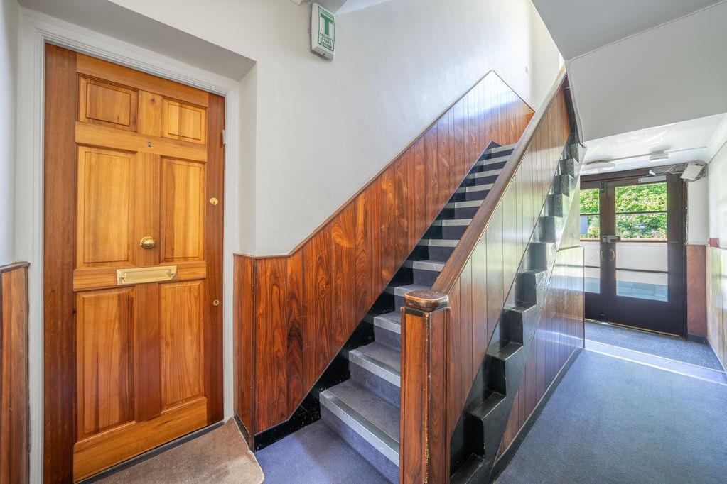 Property Image 6144bd85-b187-4560-95d9-34295683e875