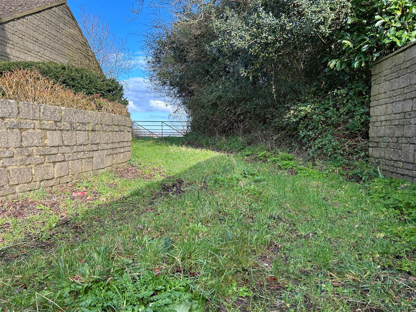 Property Image 61455b3e-cde1-4162-9bf2-815e2f3f9e66