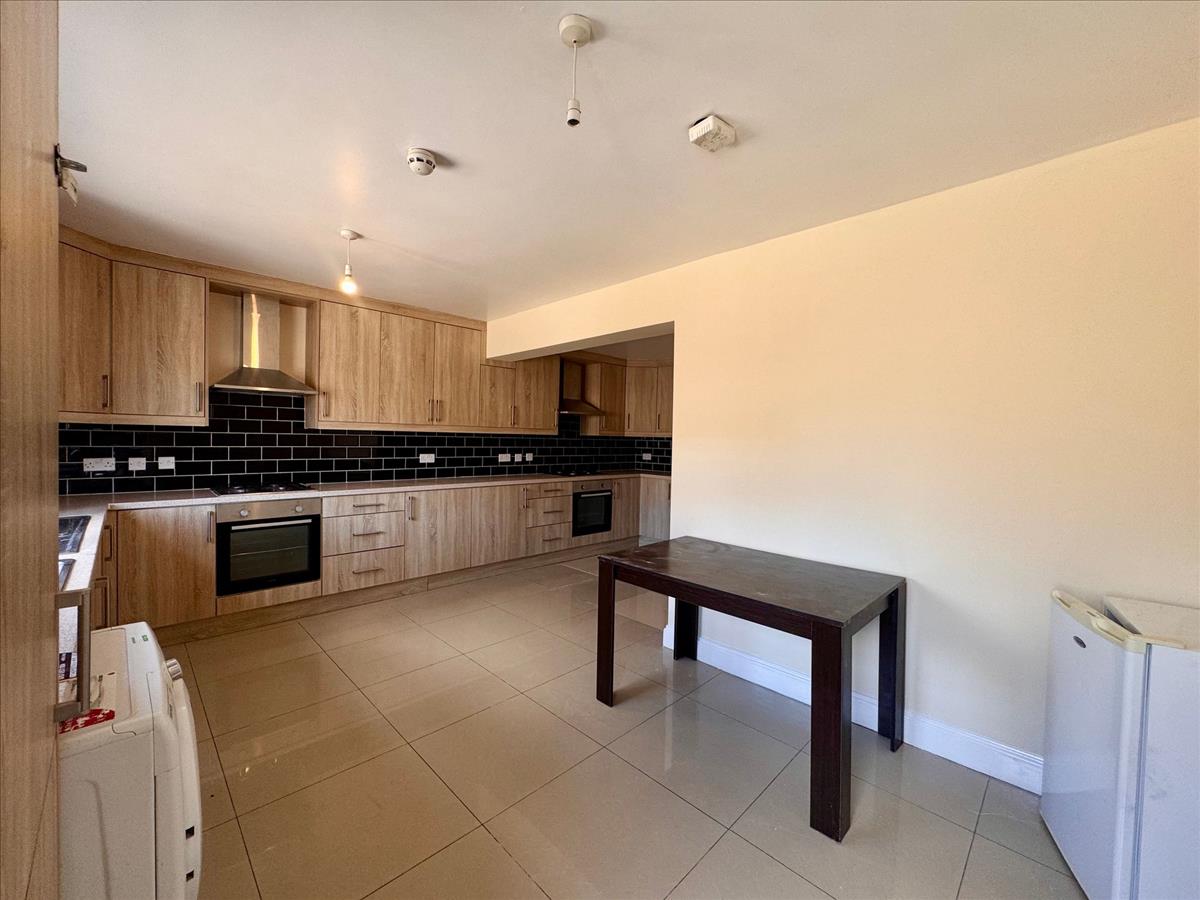 Property Image 61472d5c-0708-445a-8efe-8a6f255e5e6d