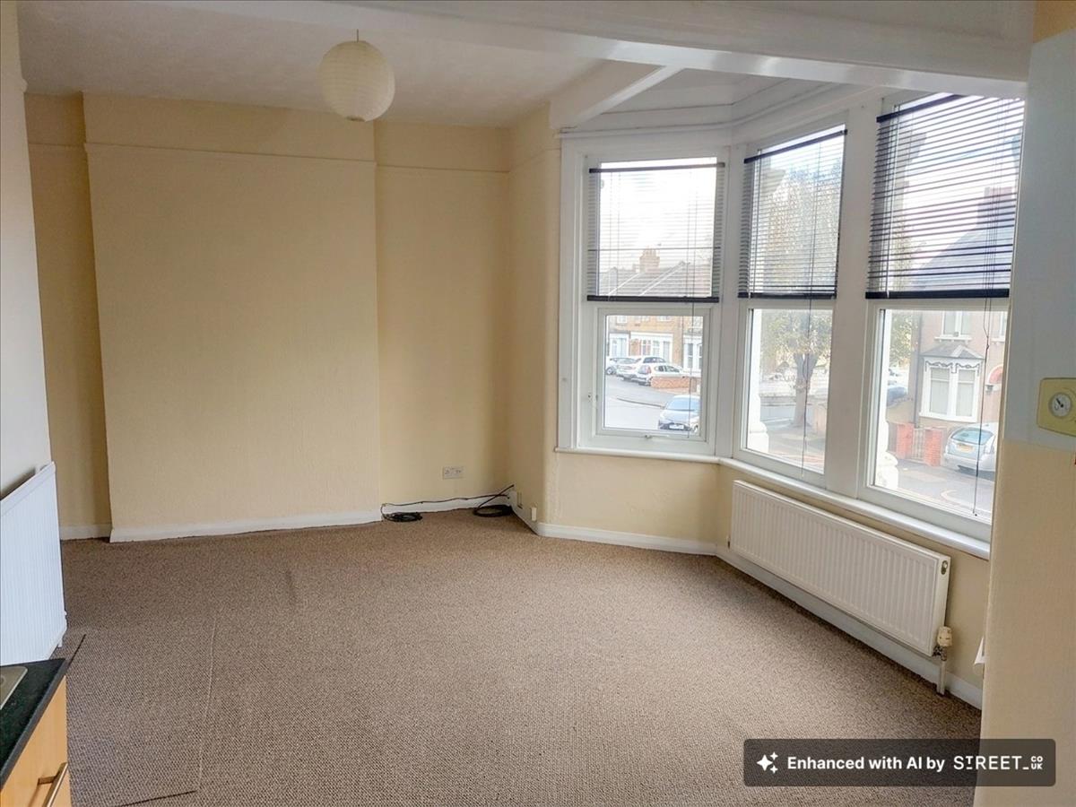 Property Image 61655a92-a1f5-4e5f-b7d0-bd20d3ecfe16