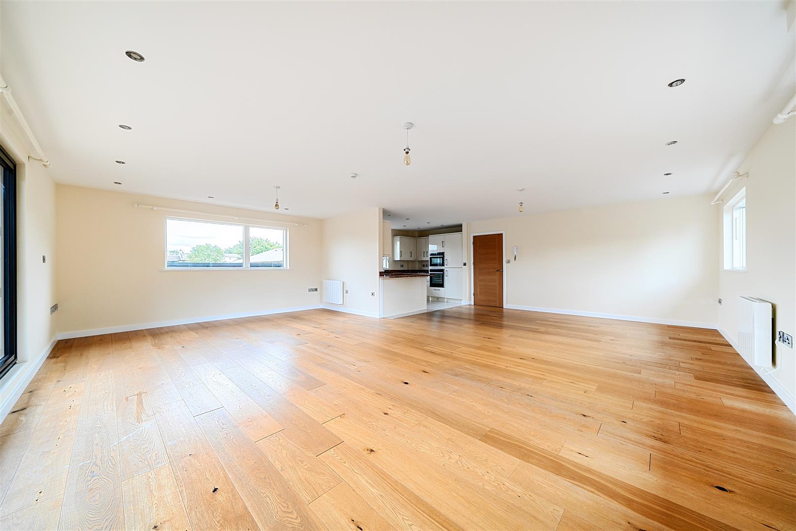 Property Image 6168cf6a-f96f-47e8-a318-45d685f591a7