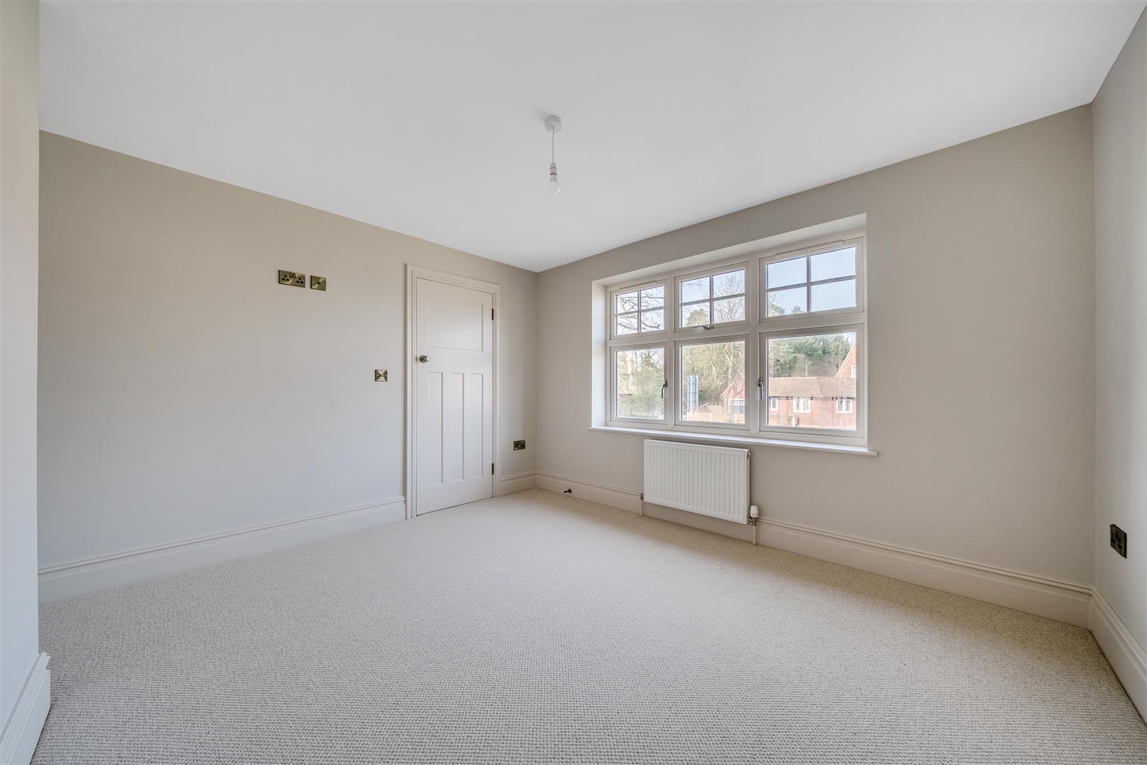 Property Image 616a9ee5-160d-46a3-8420-8c36903d6a32
