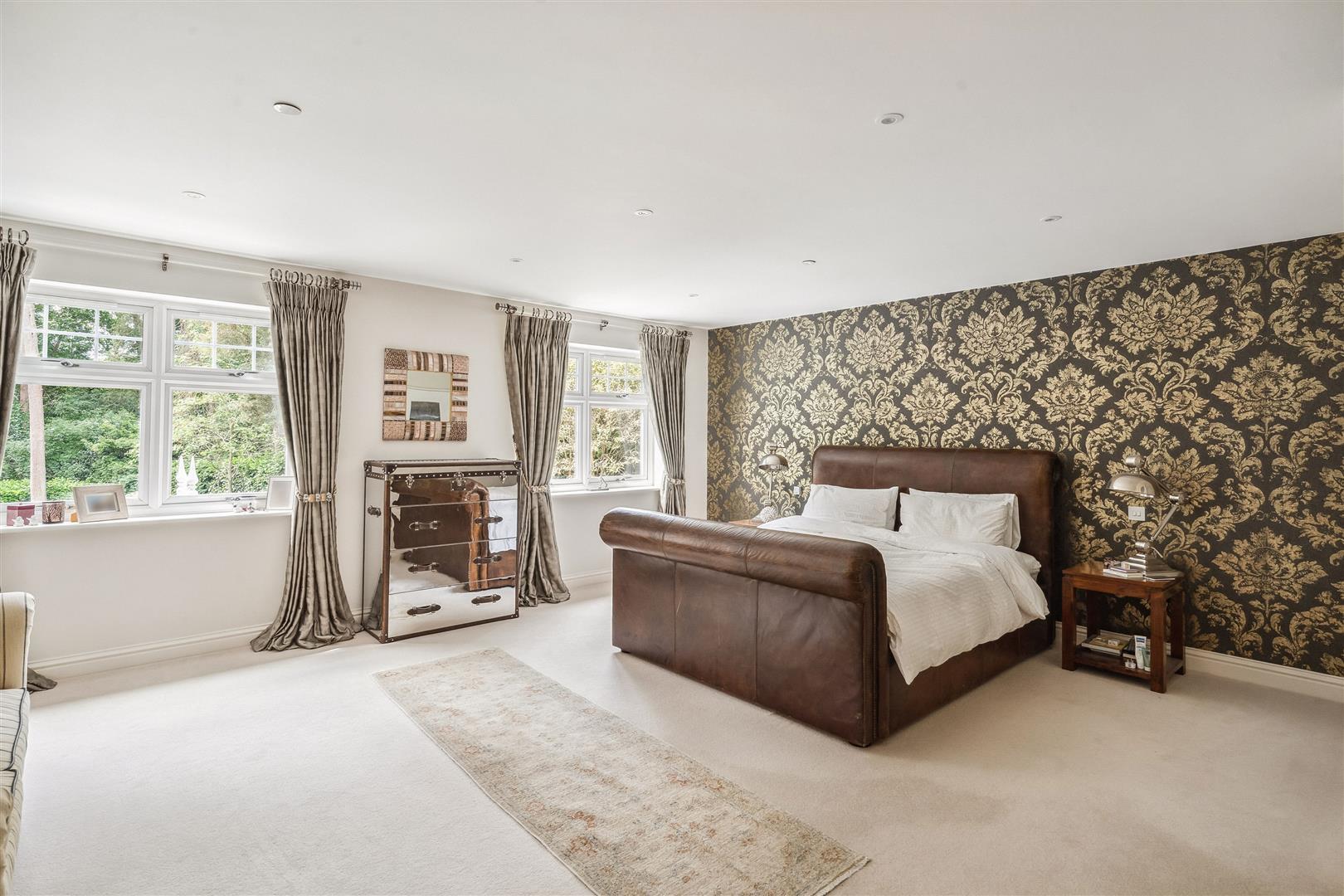 Property Image 616c7cd0-7850-486f-95d2-5c2cb90aad5b