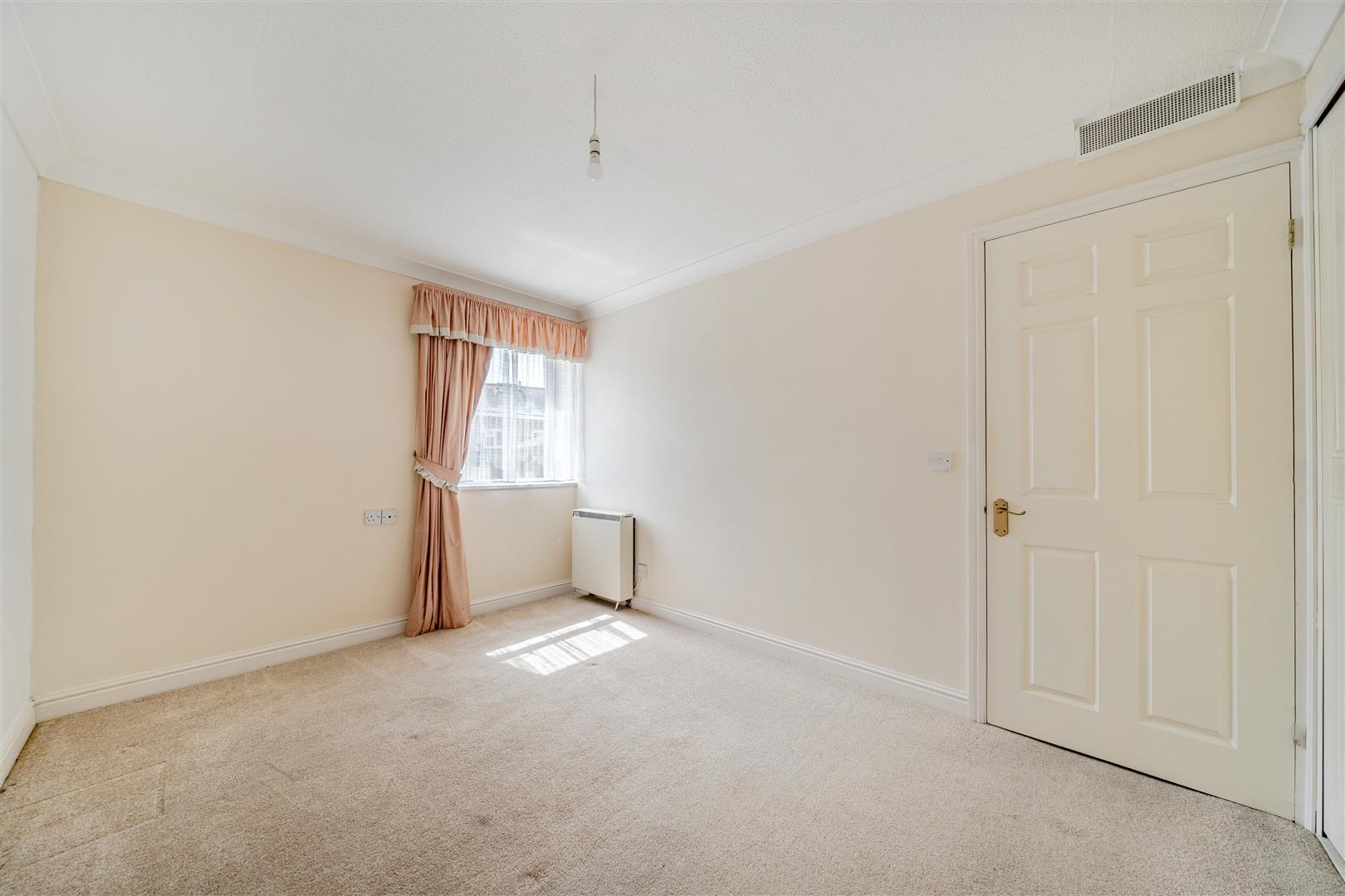 Property Image 616cf1b9-1093-4666-b938-e83f7888068f