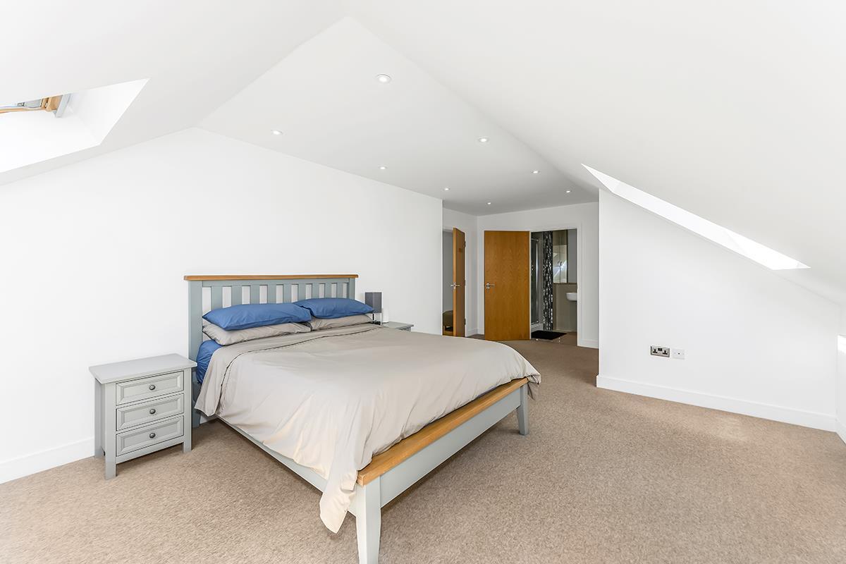 Property Image 61777029-5ea8-47c5-afa4-b2e9f13ec787