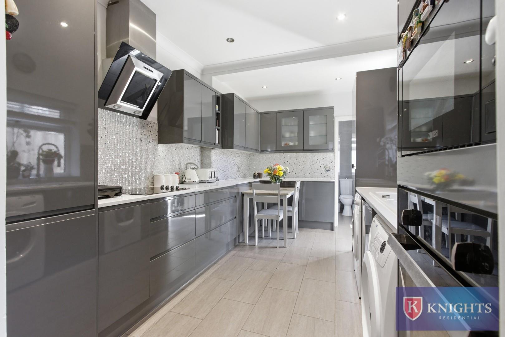 Property Image 6187c1ef-54c9-4bab-8a95-9945a6038f77
