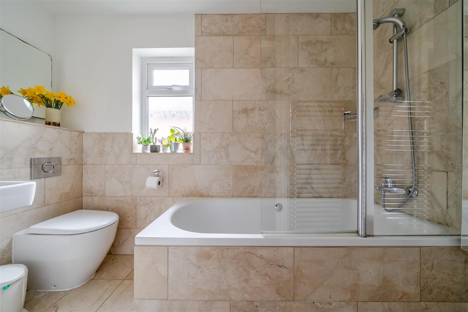Property Image 6187eed2-3a86-44ef-9d09-761f499c5808