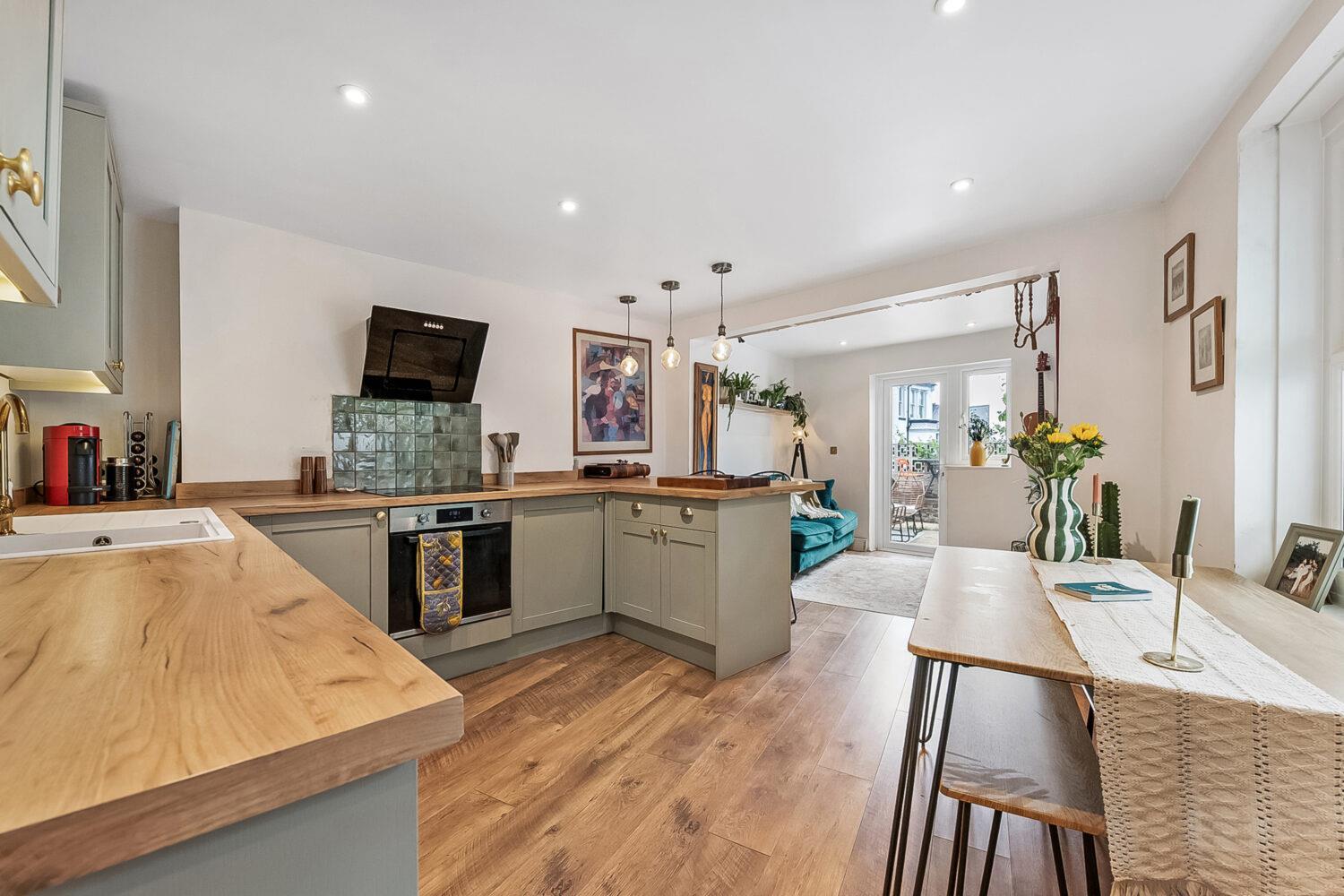 Property Image 61915a37-9be6-4258-bc24-3e3c81b4e4a4