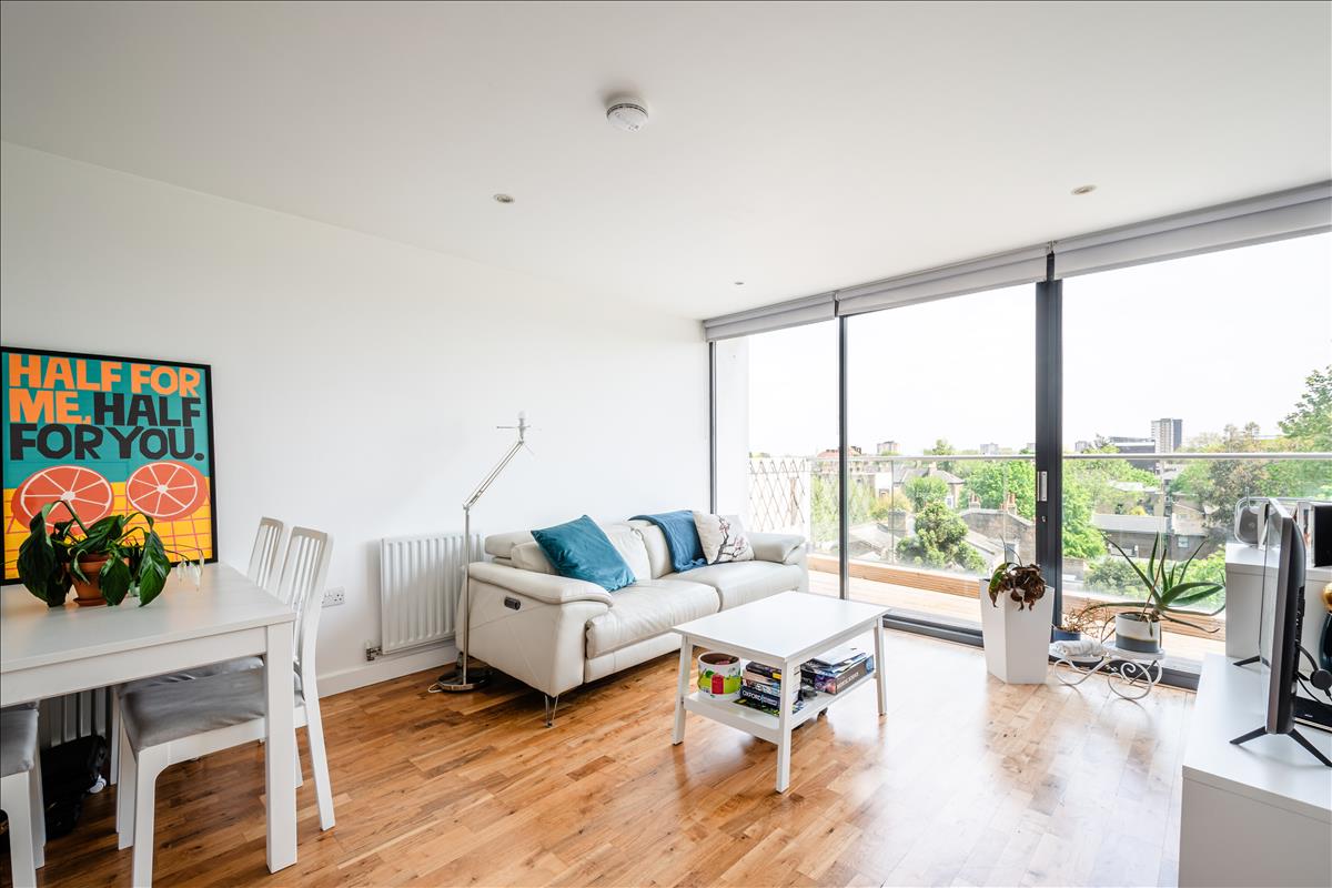 Property Image 619192b6-be69-4d1e-b925-bd7b906cb0f1