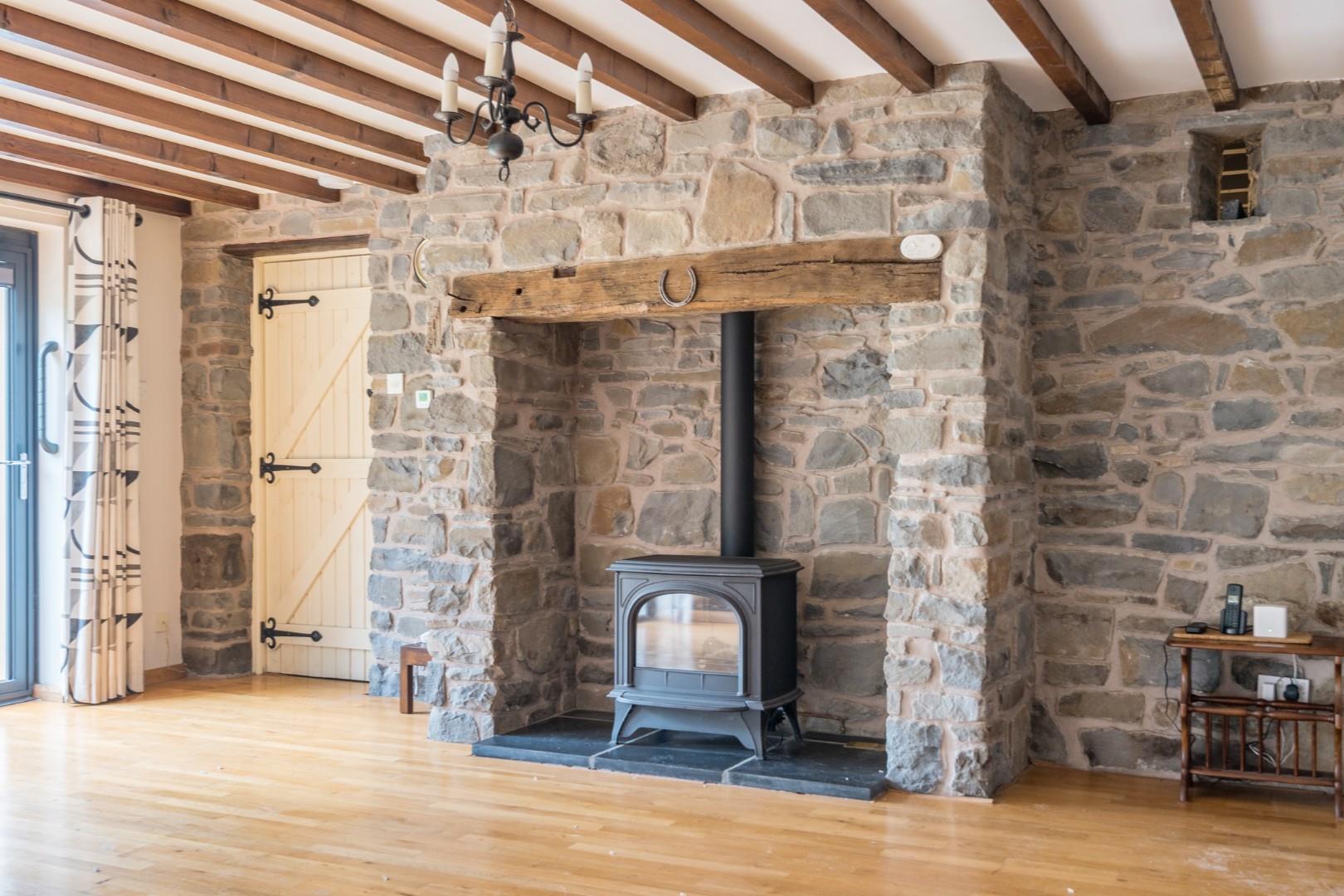 Property Image 6191cf15-935d-4c61-89b7-8c4e6e91118e