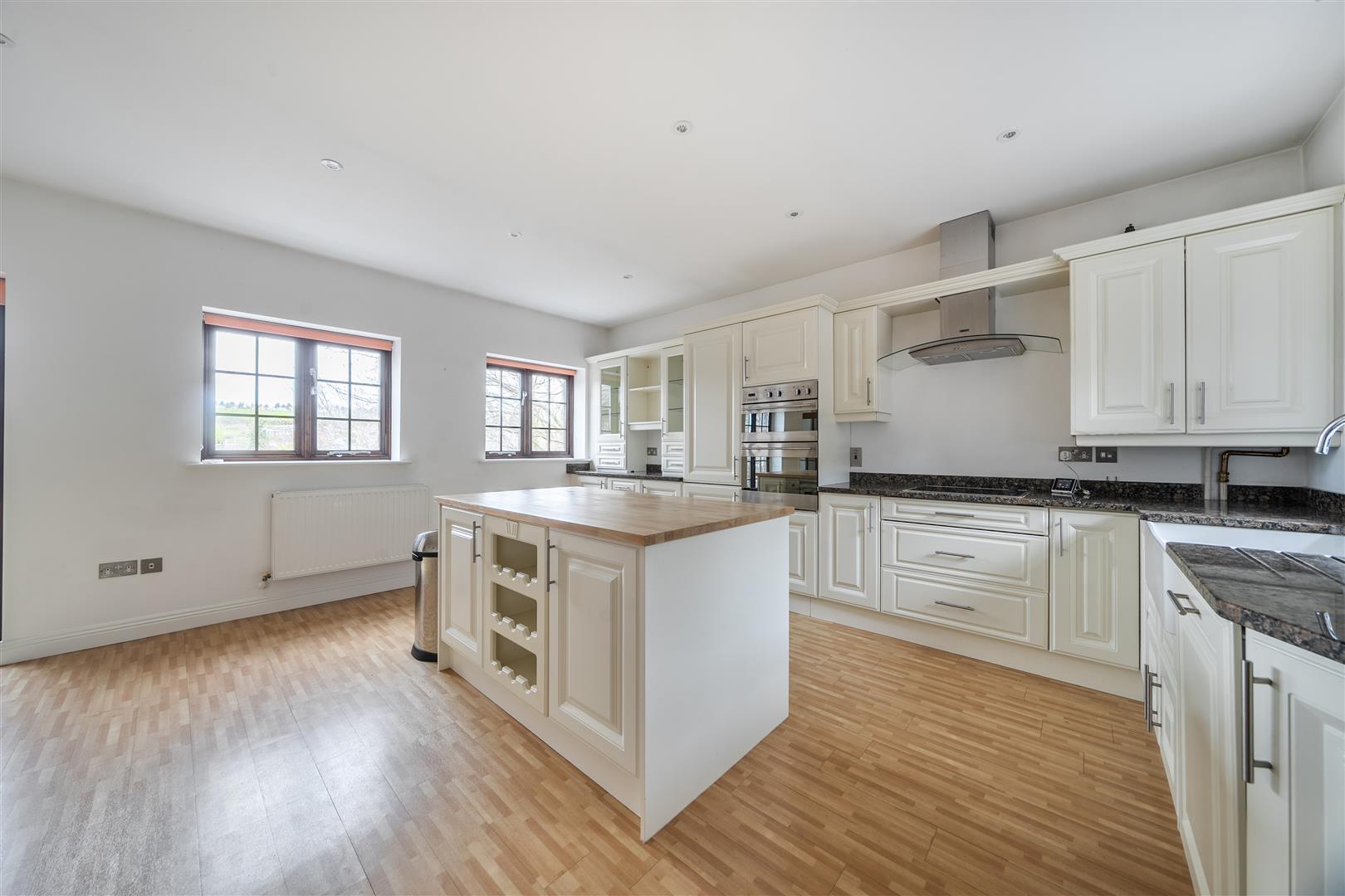 Property Image 61a5661a-3749-4747-86e1-48ef49f32c4c