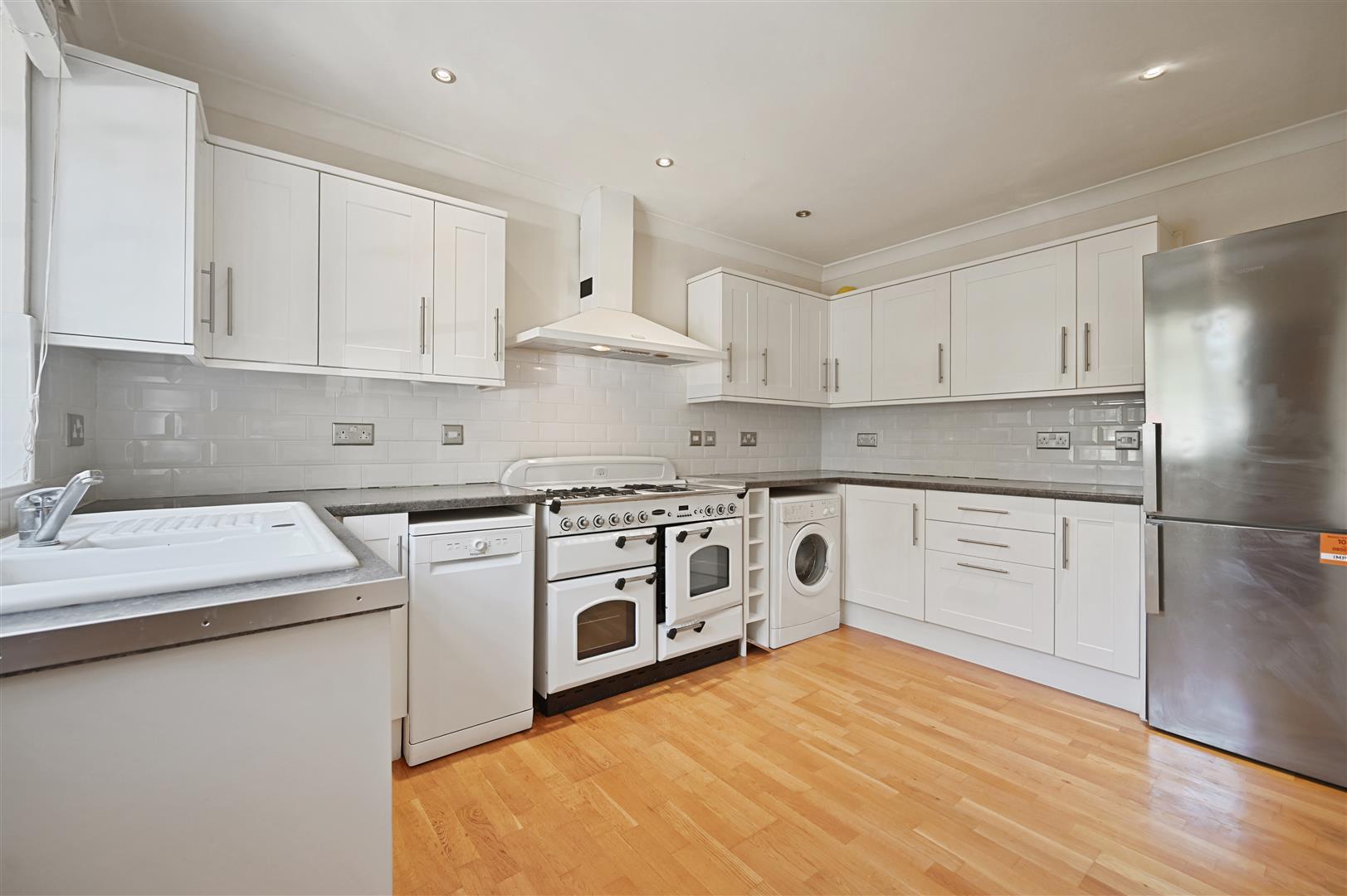 Property Image 61aba68e-a277-4f33-a04b-554191fe899e
