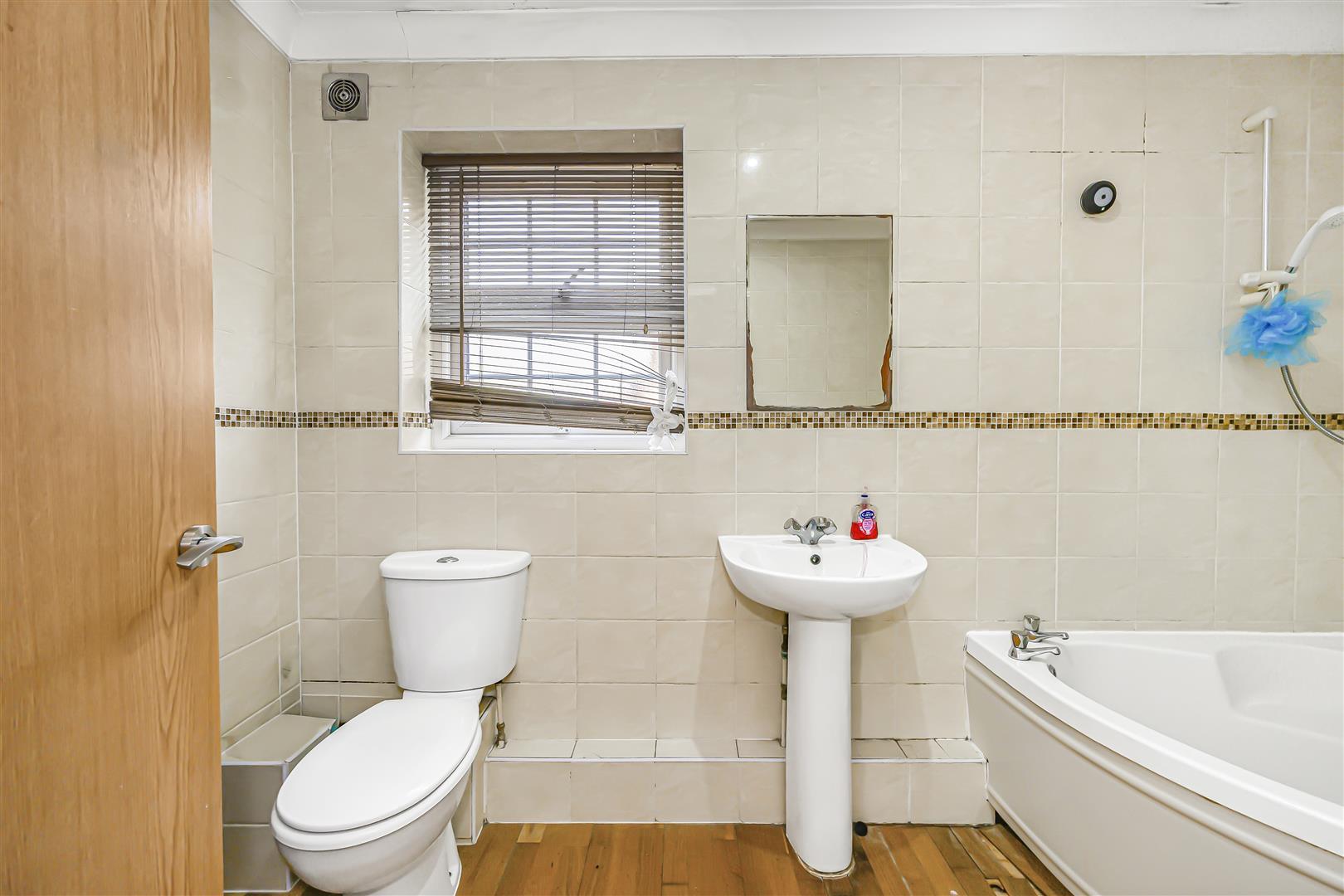 Property Image 61b14434-a490-4b23-8daa-011e27df762b