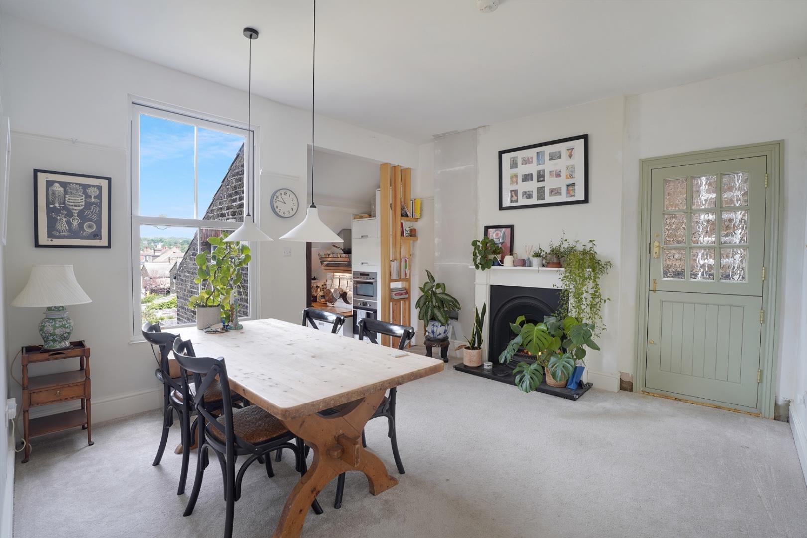 Property Image 61b1dc25-76a6-479c-a379-07f2d9664805