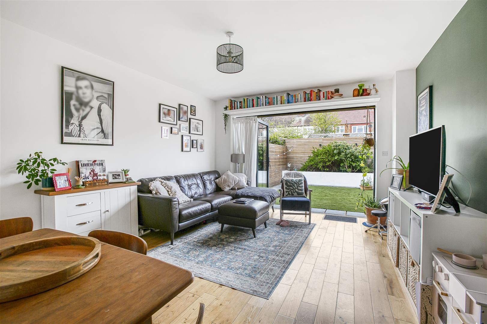 Property Image 61b70d60-26b8-4873-93b7-9fefce7e1d8d