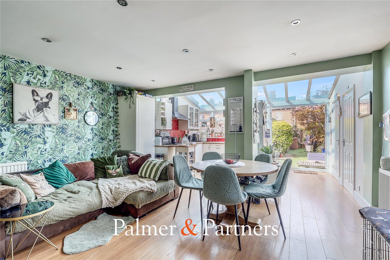 Property Image 61b734a2-5bc9-4d61-8c9d-0d2280817f5b