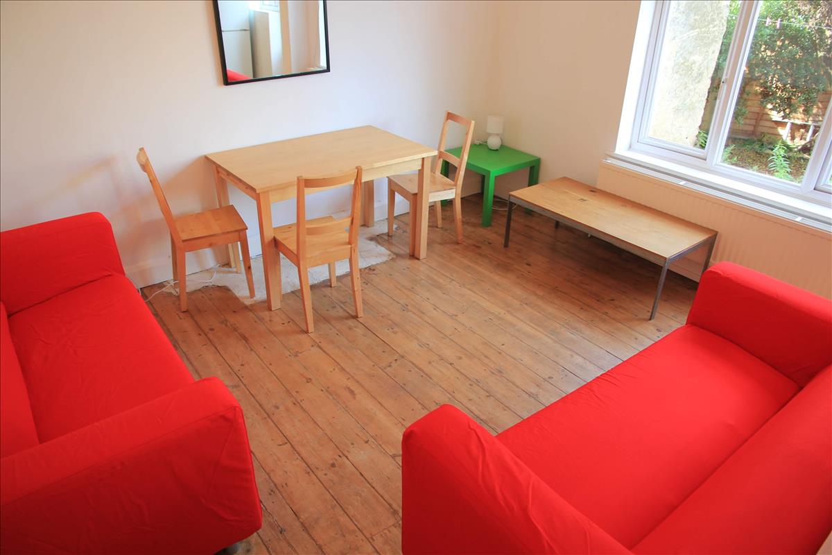Property Image 61bc35c1-eb53-4acf-8609-4e5cf5e508da