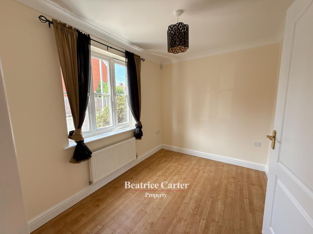 Property Image 61d0ed60-026b-4cfe-b920-57f08e1bcf21