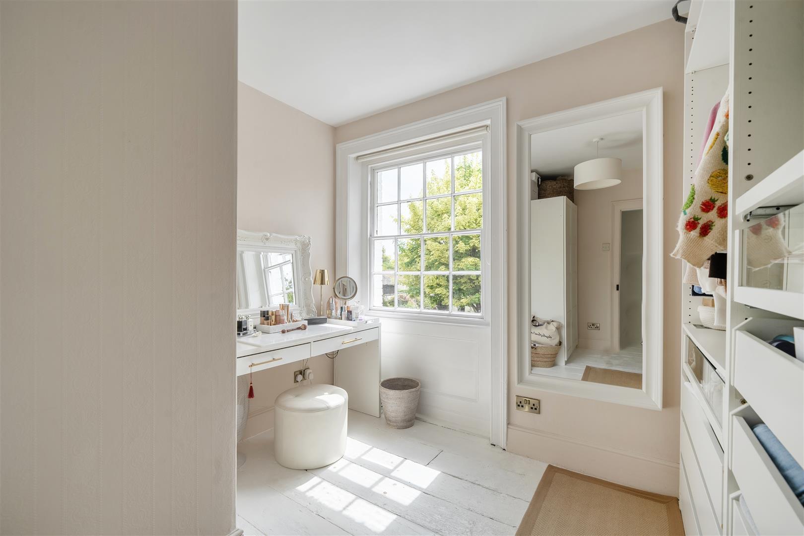 Property Image 61d40bcf-67f3-4137-81d9-57448e143b61