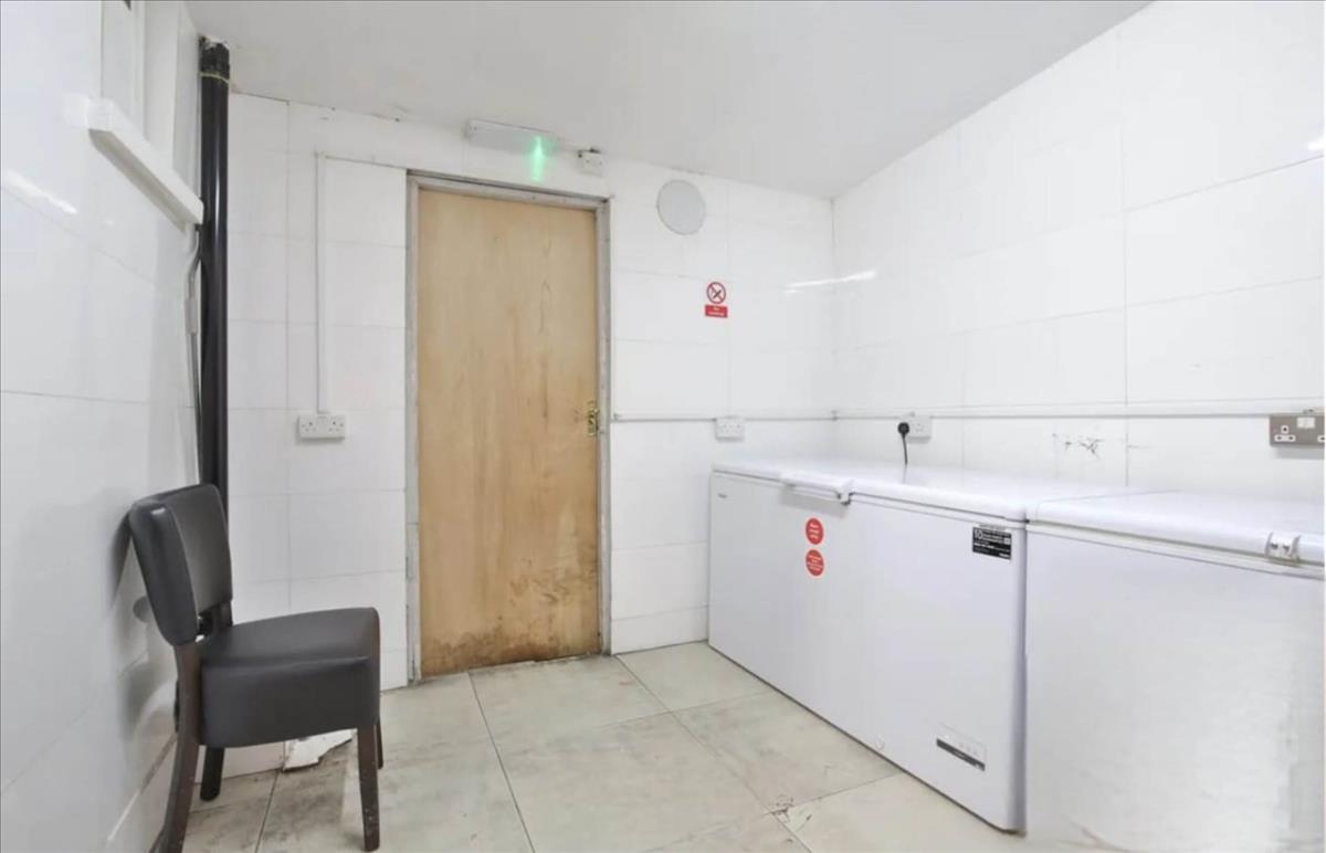 Property Image 61d9998c-6562-4fb1-8325-3517265d9114