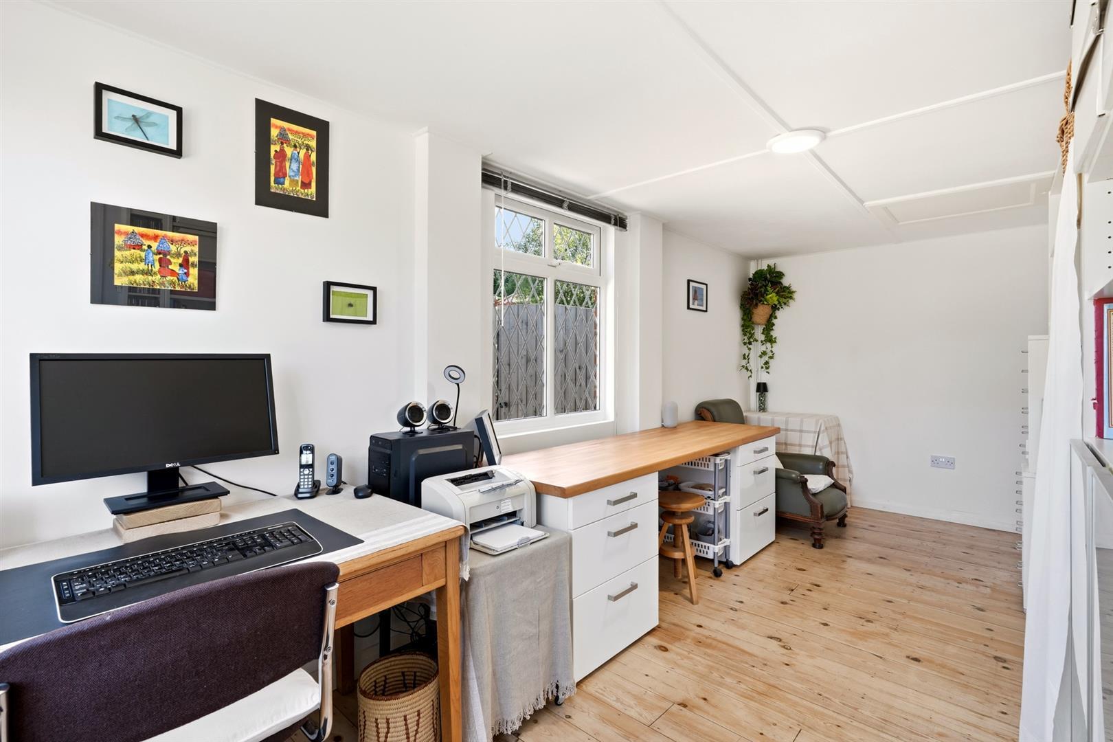 Property Image 61d9f9d6-bfca-4269-8d0d-60208dd79cd1