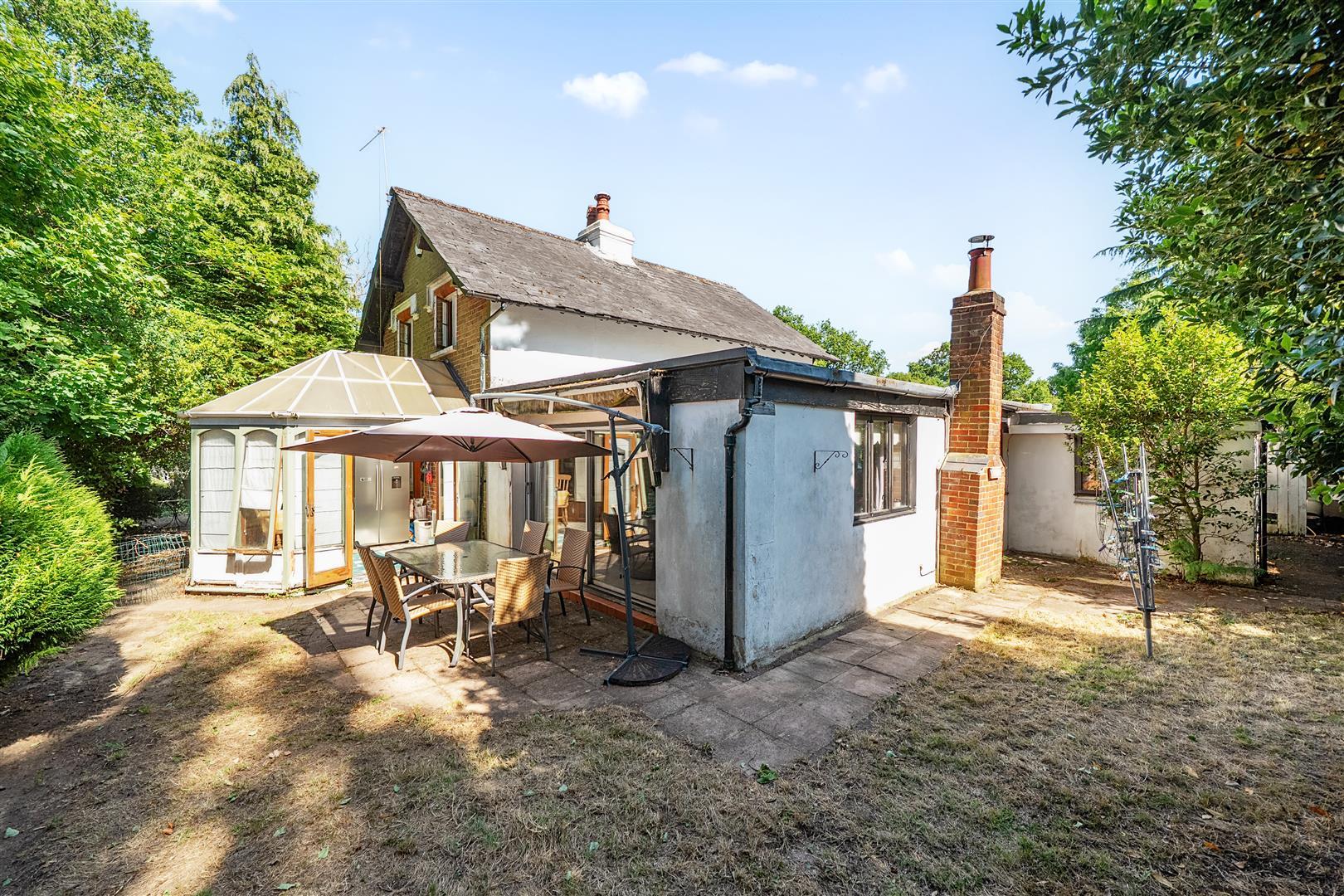 Property Image 61ddbae0-66b6-4eb9-bbad-41b6f56f8649