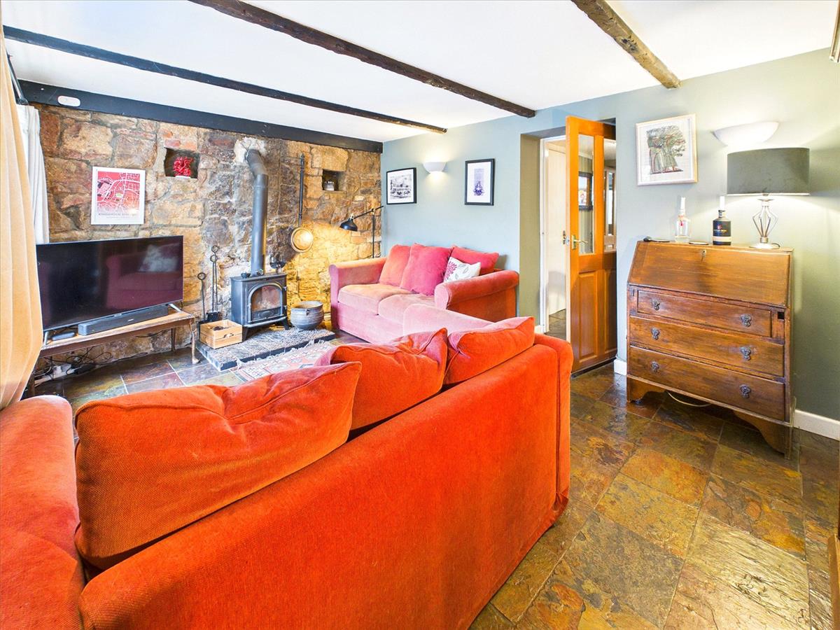 Property Image 61e1878d-4204-4905-9012-8de45562ce16