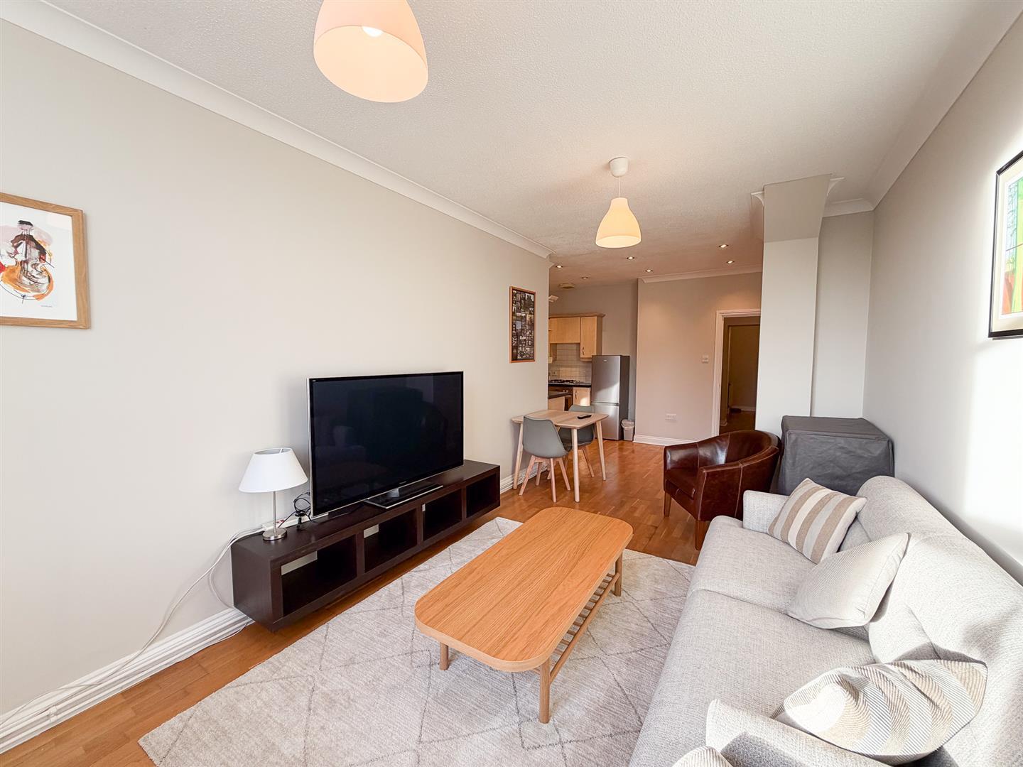 Property Image 61e331be-e6d2-482d-93fa-c41842b26250