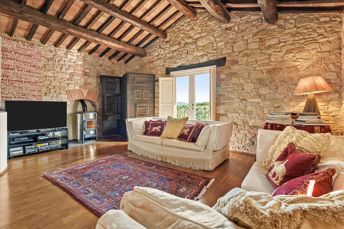 Property Image 61e9fe3c-0e3a-4bbf-b68f-d2537e971761