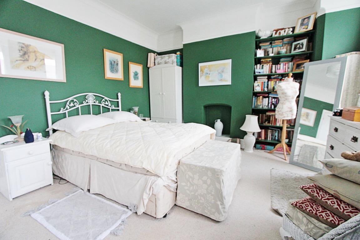 Property Image 61fa2316-78d9-4ab6-8e3c-853a1bd52698