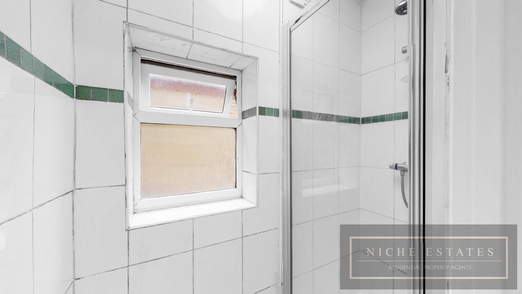 Property Image 61ffc41a-75a6-4ef9-8a9f-980e33e435f0