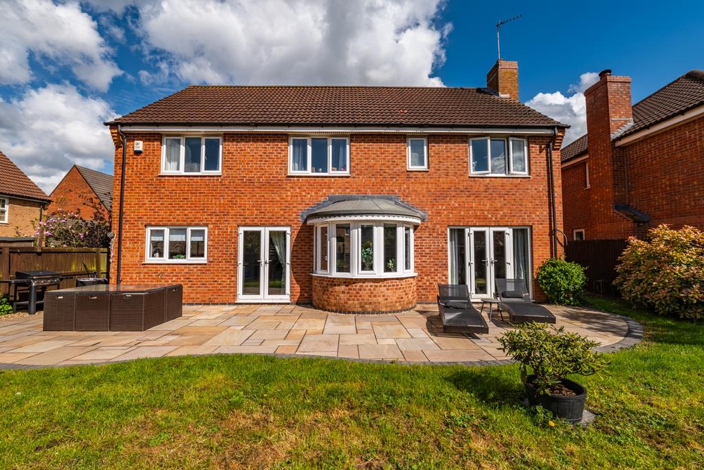 Property Image 62038615-c283-4c8e-993d-cb94cfd50bd3