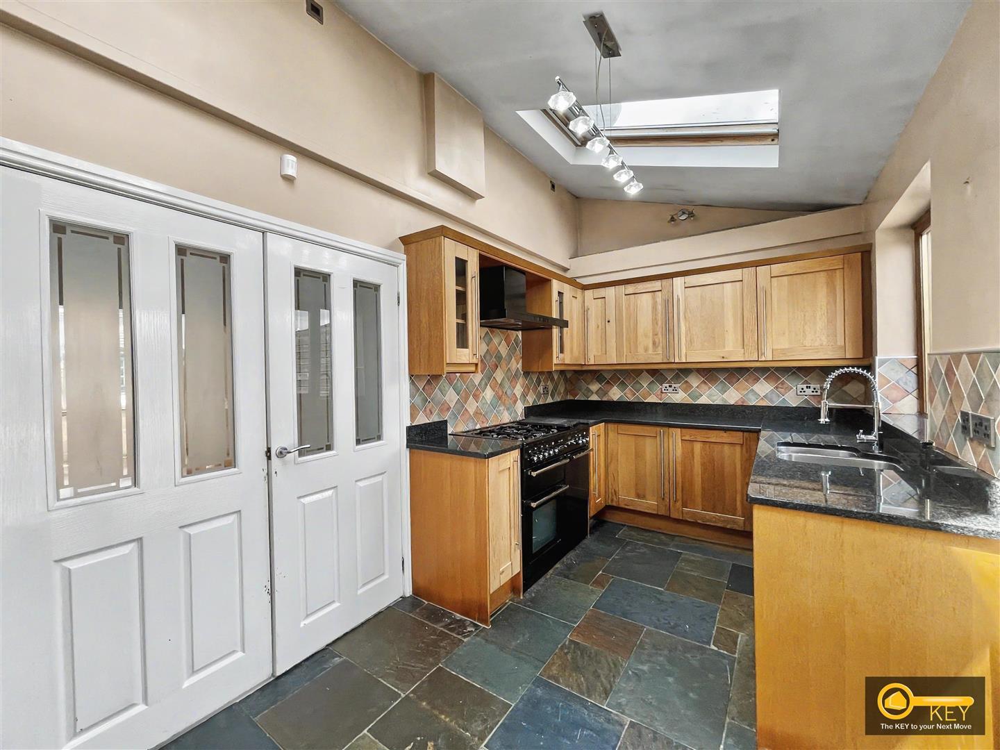 Property Image 621773c7-4fc7-4b9a-8e1e-073b07bde787