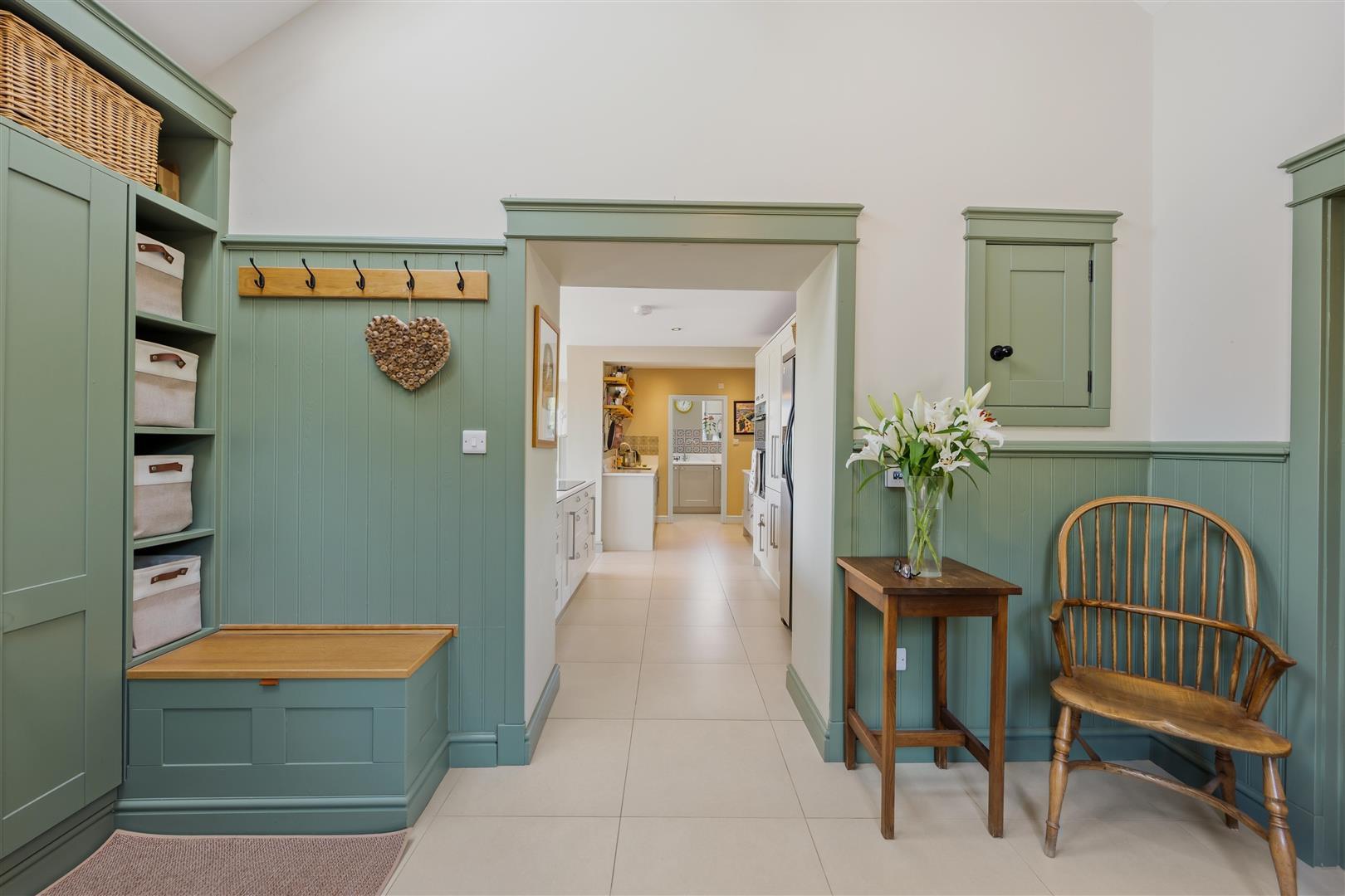 Property Image 621ae2d2-3549-4eb7-a9f0-51a50e40d0ee