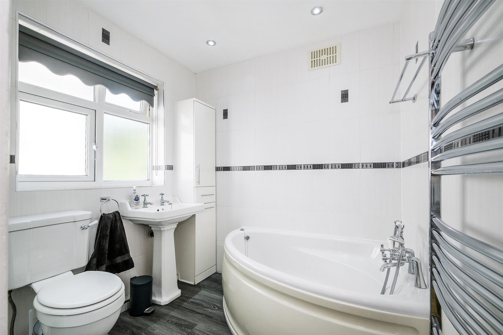 Property Image 62248275-c287-4501-a589-8dcb3b7696dd