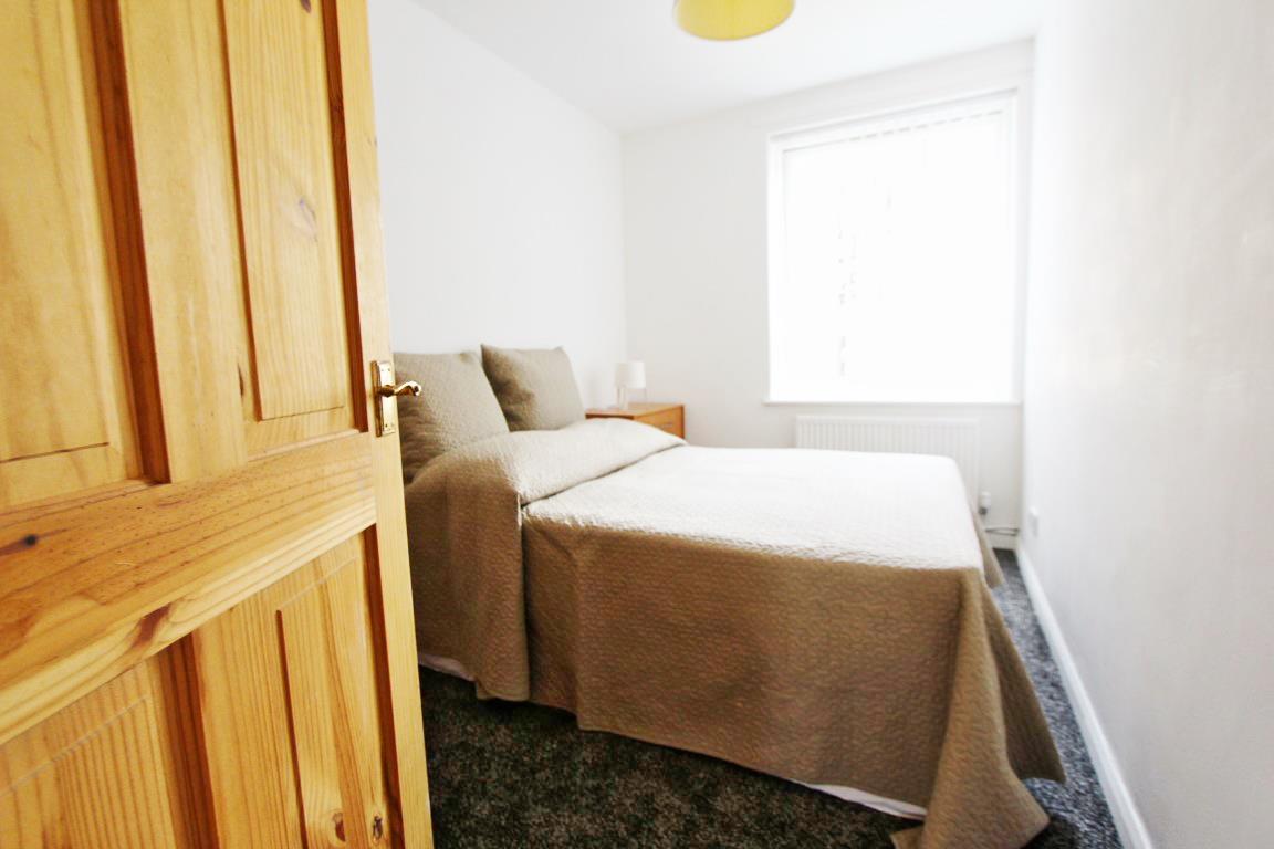 Property Image 622d2329-e199-4296-abd6-8bde03de0f55
