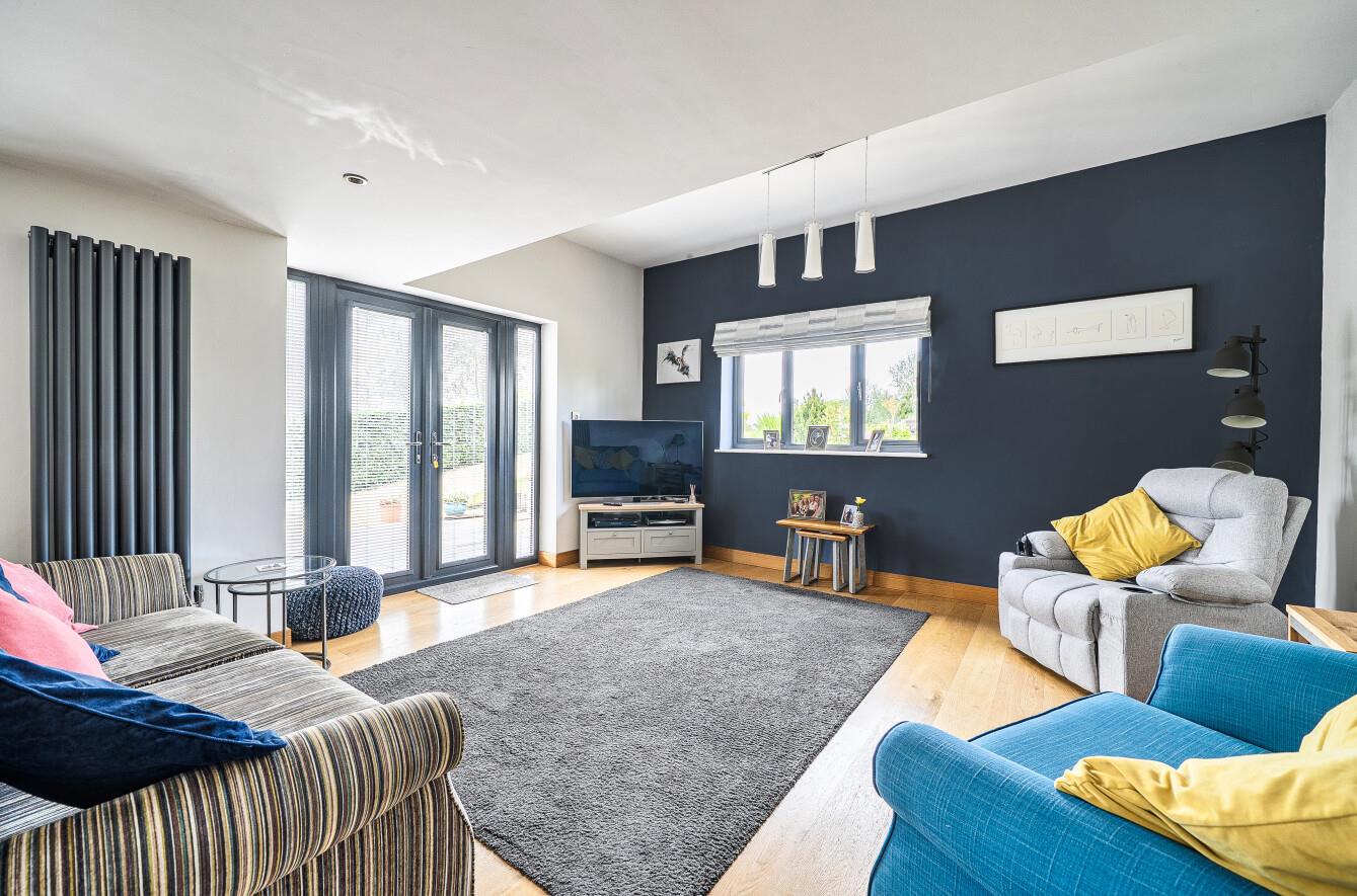 Property Image 623a36e0-fa77-4b8b-aebe-f5dee7d211d8