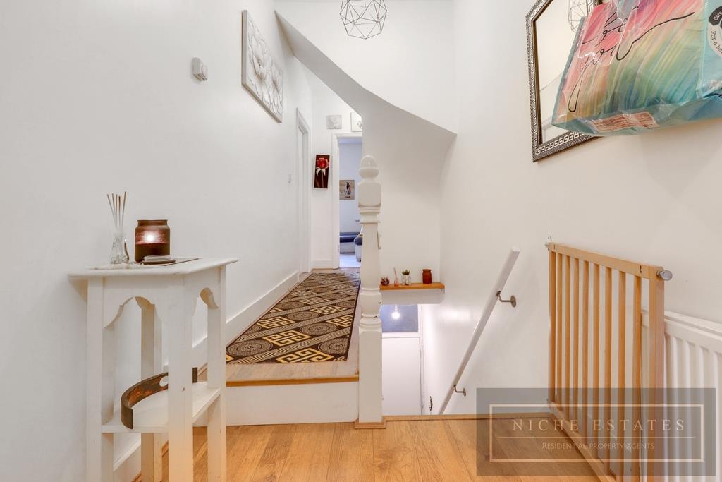 Property Image 623c1dca-c838-4811-9510-fc366b2704a1